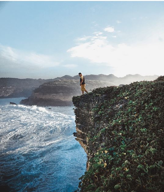 12 Pantai di Pacitan yang Wajib Masuk Listmu - Telusuri ...